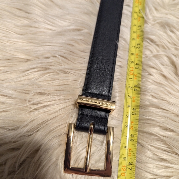 Black Ivanka Trump belt with gold hardware size XL - Picture 7 of 7